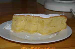 Large Vanilla Cake