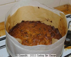 Baking Christmas Cake