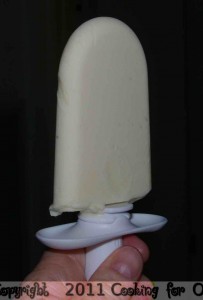 Creamy Pear Ice Cream Pops