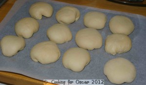 Making Swedish Vanilla Buns