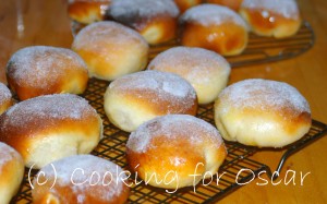 Vaniljbullar (Swedish Vanilla Buns)