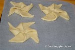 Making Finnish Christmas Stars