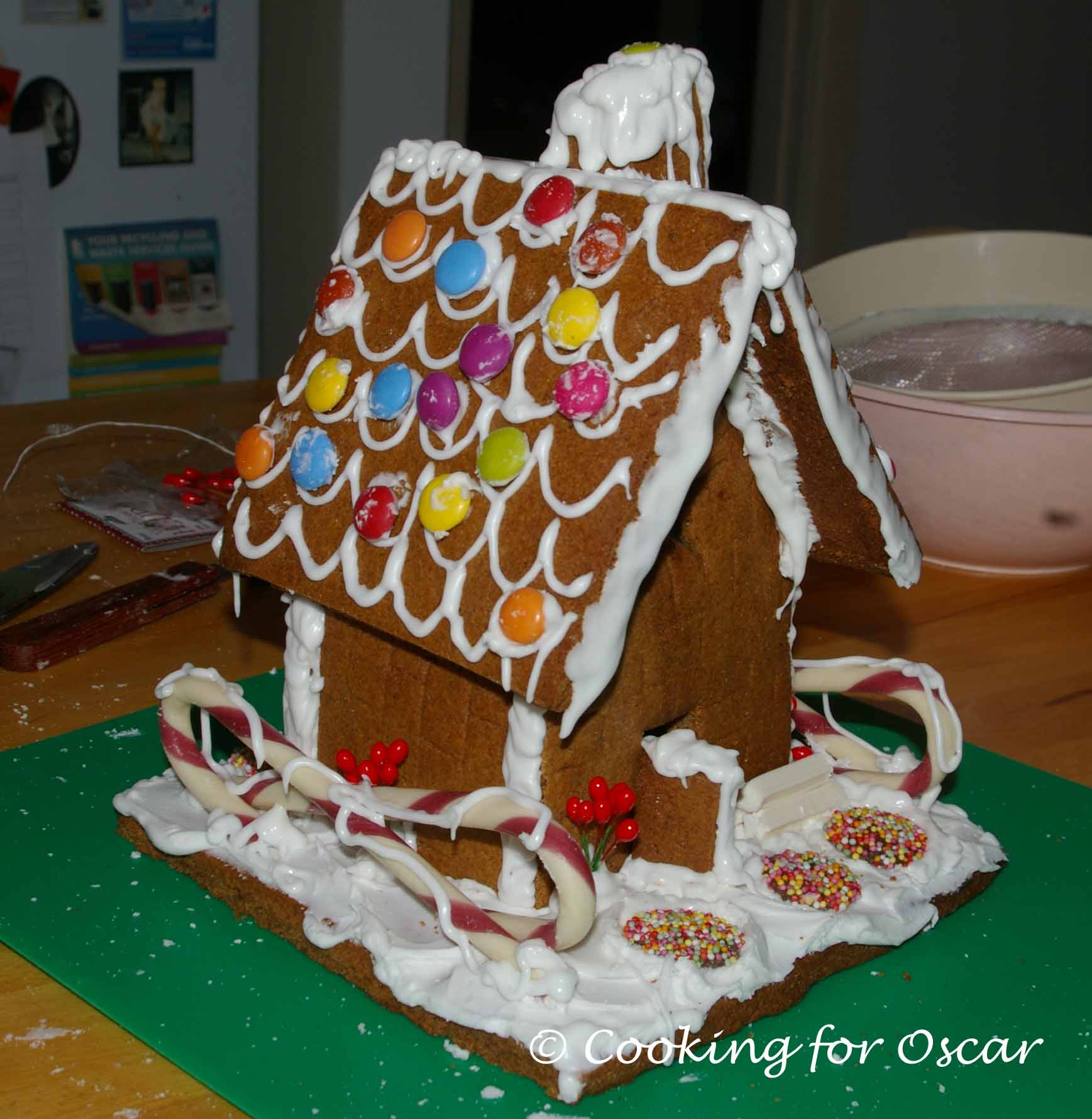 Christmas Gingerbread House Cooking for Oscar
